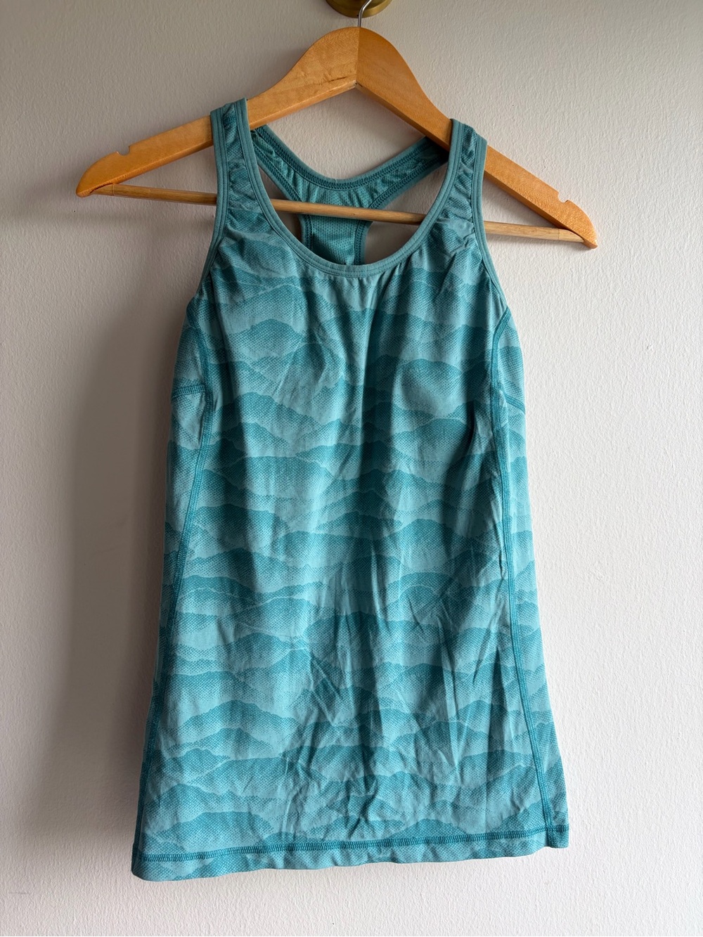 Fjallraven Teal Wave-Pattern Racerback Tank Top